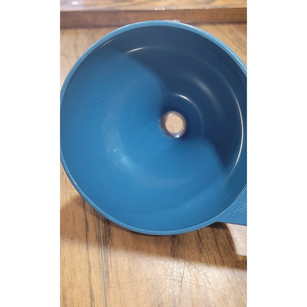 Tupperware vintage hershey